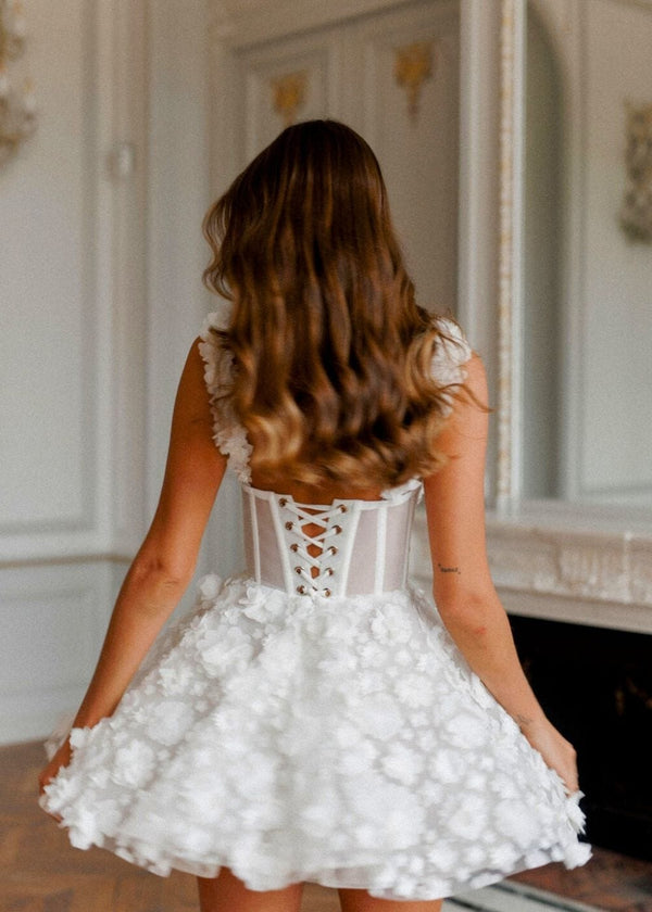Robe de Mariée Champêtre Courte