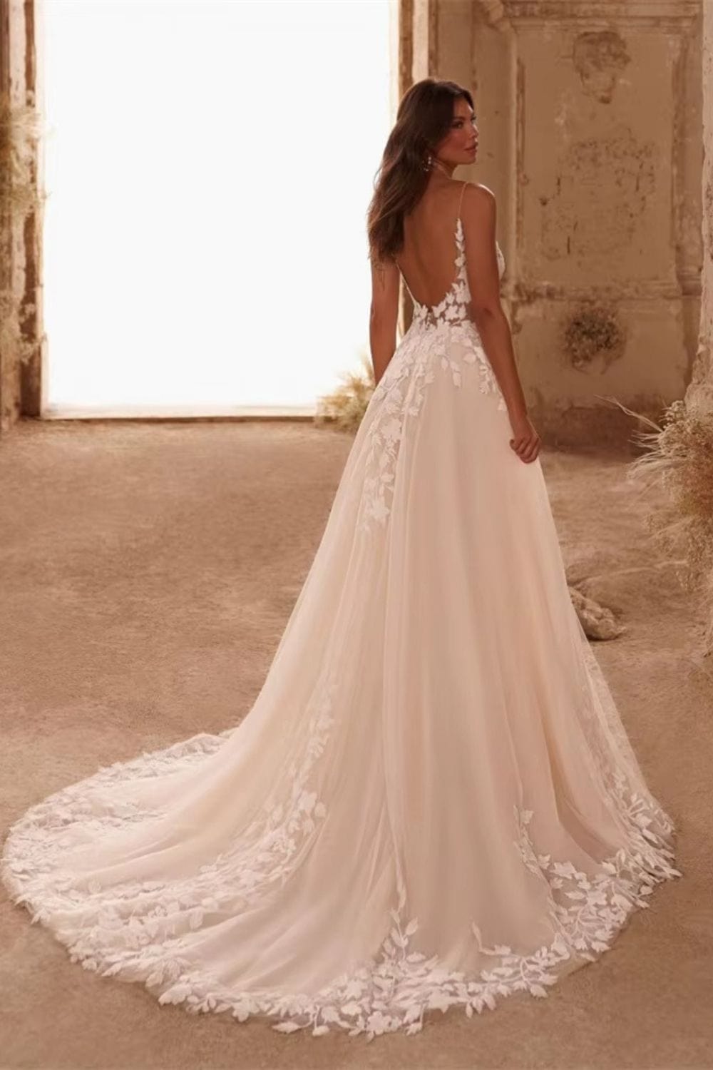 Robe de mariée bohème chic dos nu